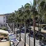 Family In Juan Les Pins 公寓 *